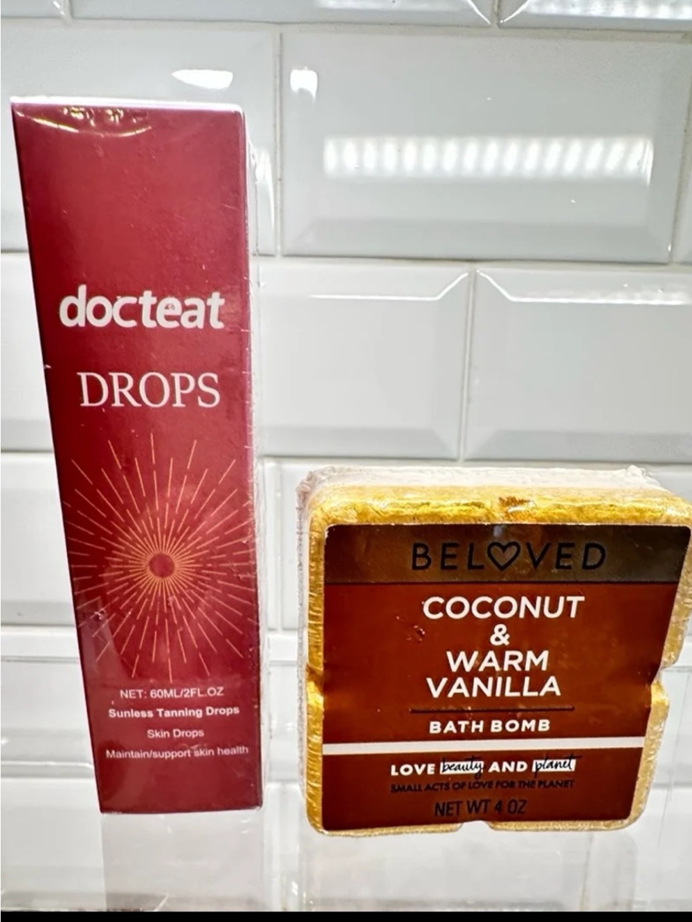Docteat Sunnless tanner Drops and Coconut Warm Vanilla Bath Bomb New Unopened